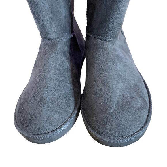 Isaac Mizrahi cozy boots. Mid calf gray size   9 - Picture 6 of 9